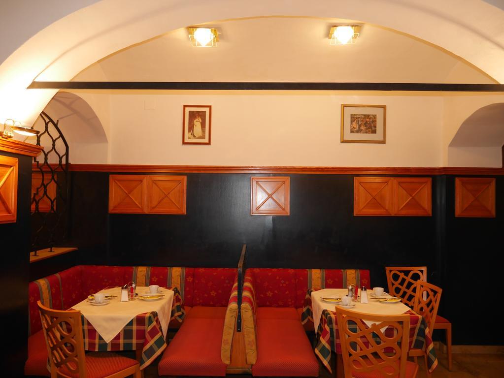 Hotel Garni Hoechschmied Lassnitzhoehe Exterior foto